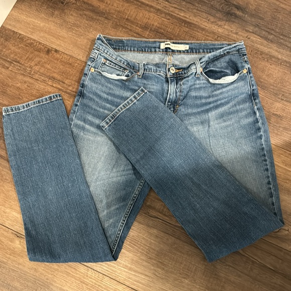 Women’s low-cut 524 skinny size 11 Levi’s jeans - Picture 4 of 9